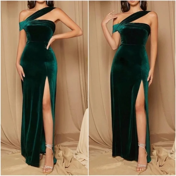Luxe One Shoulder Velvet Evening Wedding Formal Maxi Dress - Picture 5 of 6
